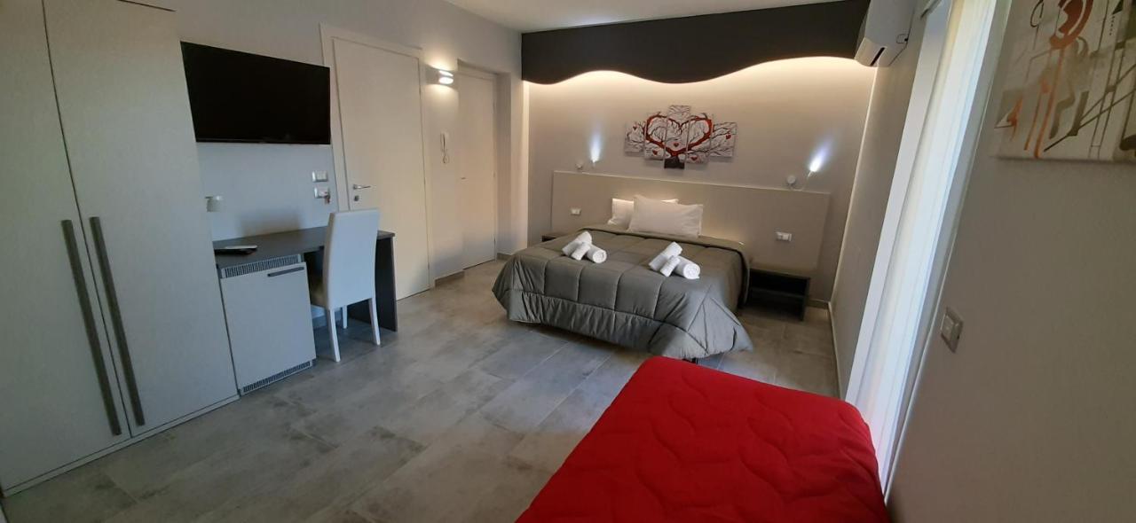 Donjon Suite Centro Storico Castelbuono (Sicily) Exterior foto